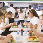 給食は毎日味見されているということに関する雑学