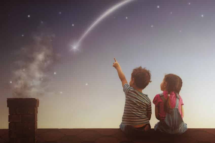 流れ星は幸運?不吉な解釈もあるということに関する雑学