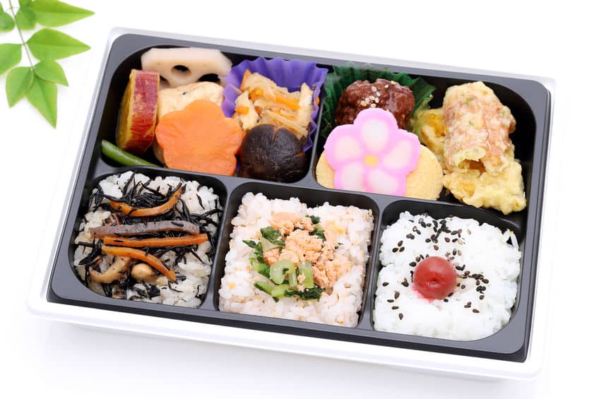 幕の内弁当の由来と変遷とは？コンビニ弁当の元祖だったという雑学まとめ