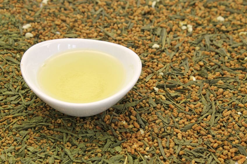 玄米茶は緑茶と白米からできているというトリビア