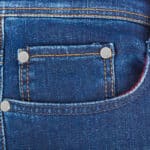 ジーンズの右前ポケットの中にある小さなポケットは「懐中時計入れ」という雑学