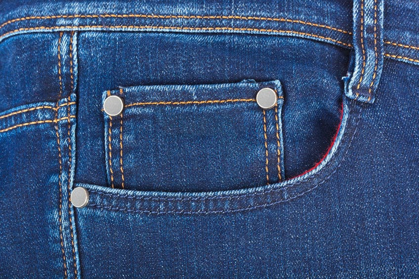ジーンズの右前ポケットの中にある小さなポケットは「懐中時計入れ」という雑学