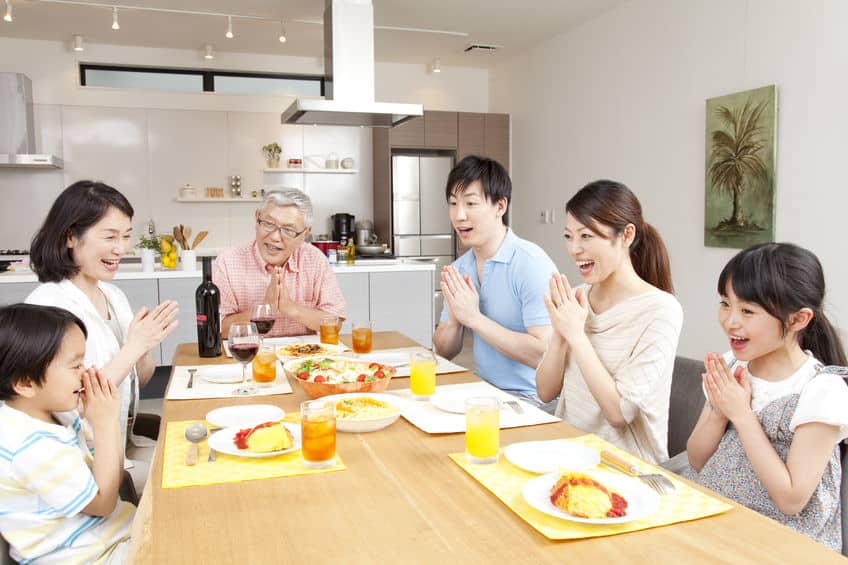 日本ではなぜ「いただきます」というのかについてのトリビア
