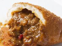 カレーパンの起源にはいくつか説があるという雑学