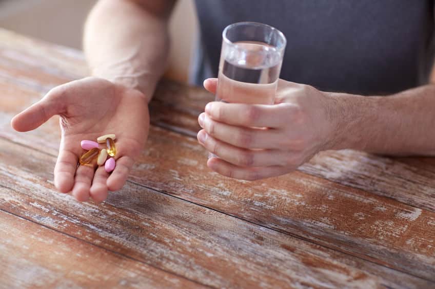 薬を飲むときには水で飲むのが基本というトリビア