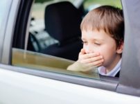 乗り物酔いするのはなぜ？に関する雑学
