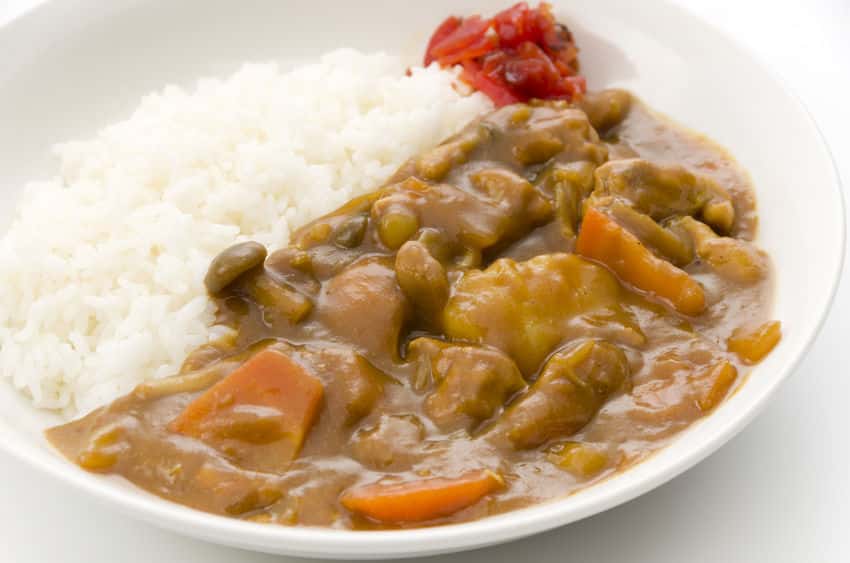 カレーに福神漬けをつけるのはなぜ?という雑学