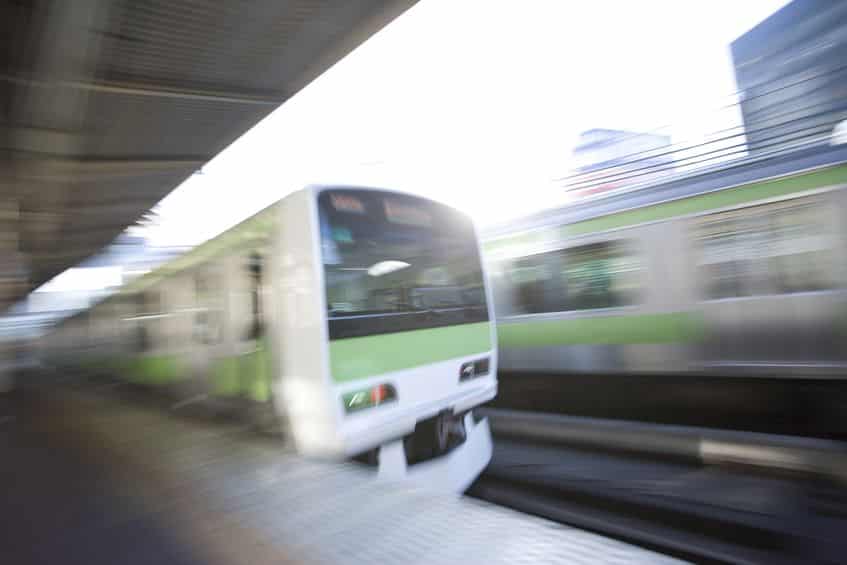 鉄道会社による、寺社への参拝客集客合戦の末の結果初詣は生まれたというトリビア