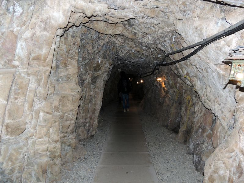 東大寺の大仏と金山の関係