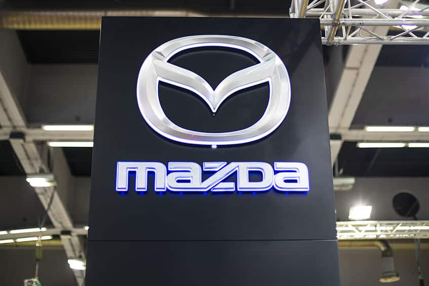 車メーカー・マツダの英語表記はなぜ「Matsuda」ではなく「Mazda」なのか?に関する雑学
