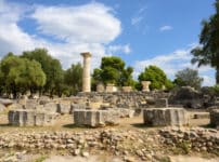 古代オリンピックの会場周辺は、非衛生的で悪臭が漂っていたという雑学
