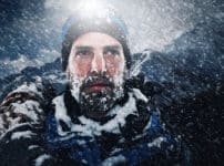 雪山で寝たら死ぬのは嘘という雑学