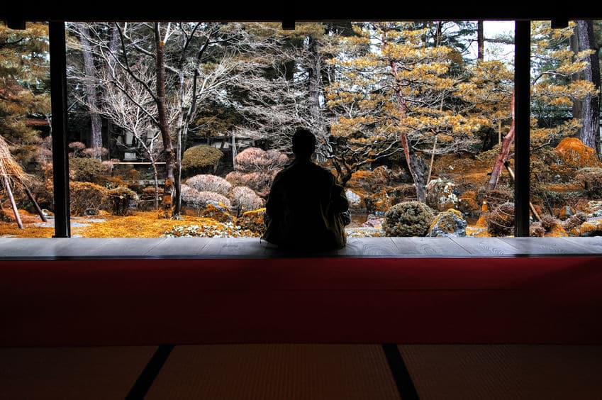 江戸時代の武士は、寝返りをしないようにしつけられていたという雑学