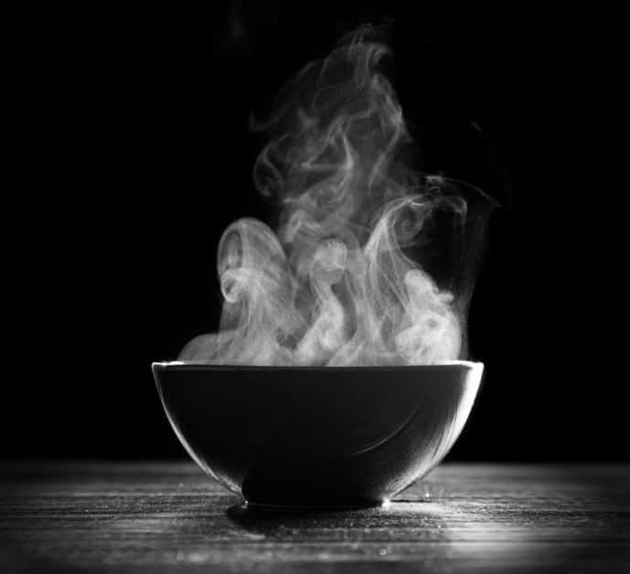 超激熱のもの、低温すぎるものは美味しさを感じにくいというトリビア