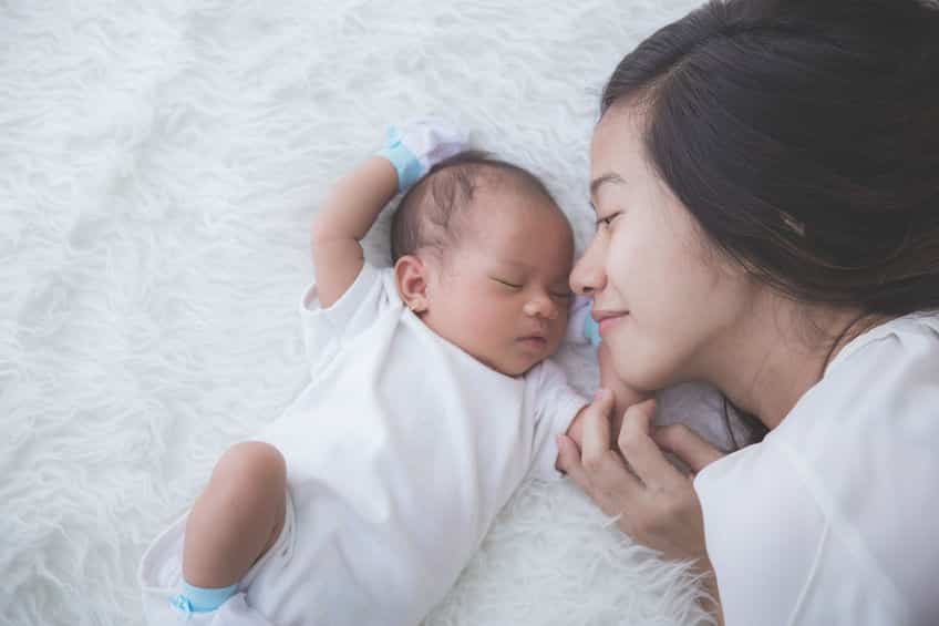 男の子が生まれる確率がわずかに高いというトリビア
