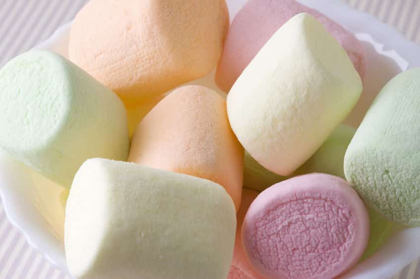 マシュマロの原材料が喉の炎症に効くというトリビア