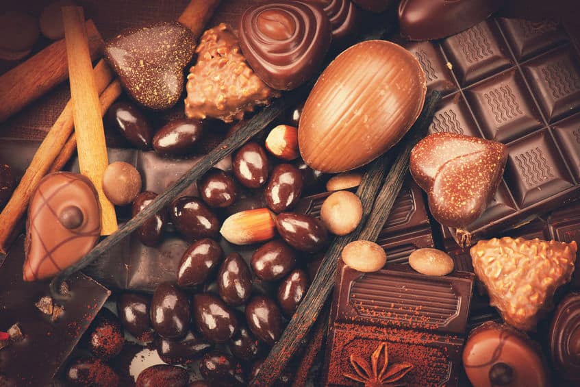 ダークチョコレートはシワ予防に役立つ可能性があるという雑学