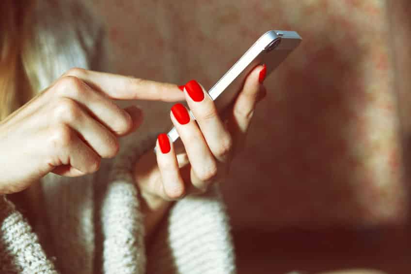 他人宛のメールを盗み見ても罪には問われないというトリビア