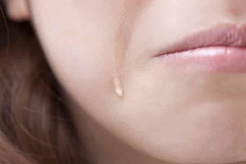 なぜ、人は感極まると涙が出てしまうのか?というトリビア