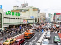 新宿駅は１日の乗降者数が世界一という雑学