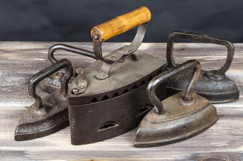 家電第一号は大正4年(1915年)に発売された「アイロン」についてのトリビア