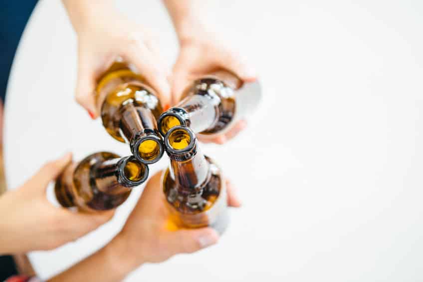 ドイツでは乾杯の後、一度ボトルをテーブルに置くのがルールというトリビア