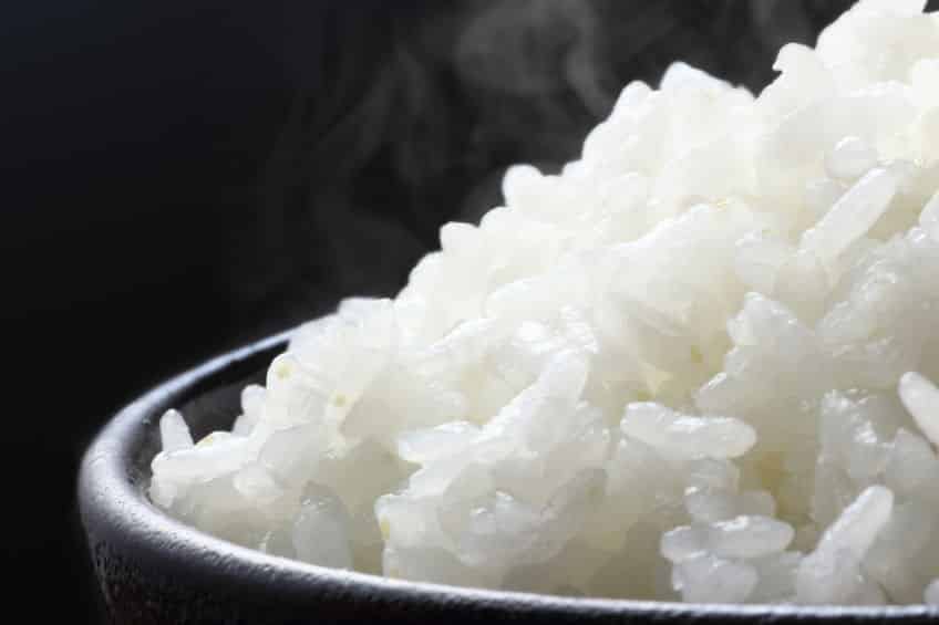 酒を入れて米を炊くとおいしくなるんだぜ!冷凍ご飯にも古米にもどうぞ。という雑学まとめ