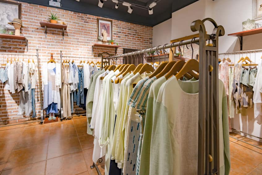 呉服店からの変身!日本初のデパートは三越。その由来は?についての雑学まとめ