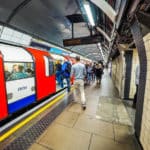 世界で一番古い地下鉄はロンドンにある