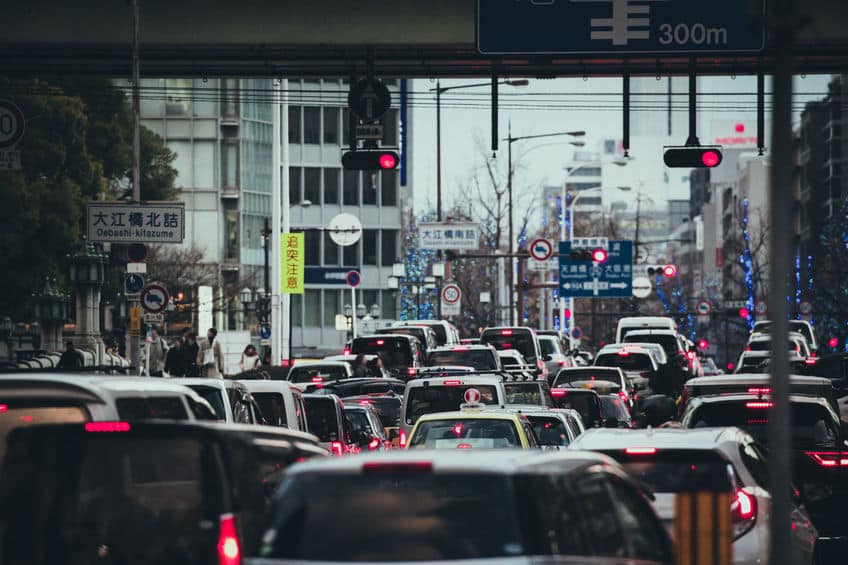 自動車の運転は最高速度違反だけでなく、最低速度違反もあるという雑学