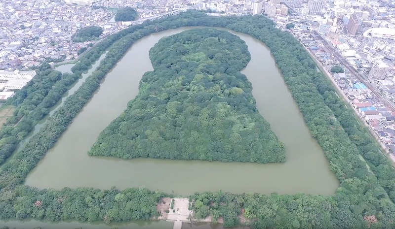 日本で一番大きな古墳は大阪にあるという雑学