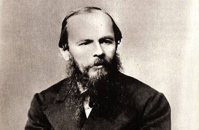 不屈の精神力で小説を書き続けたロシアの作家・ドストエフスキーについてのトリビア