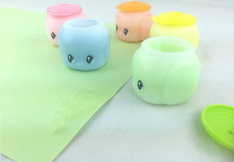 用意するのは水のりだけ!手についた油性ペンのとり方についてのトリビア