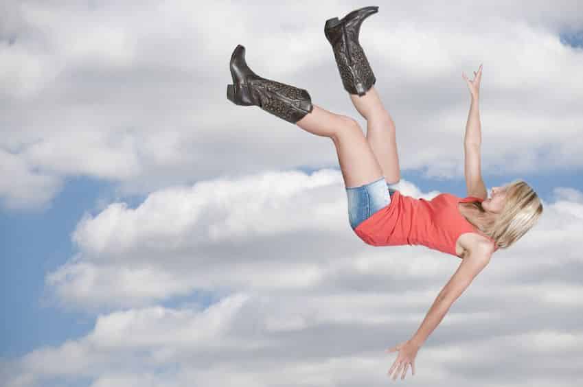 パラシュートなしで上空10160mから落下しても生還した女性がいるという雑学