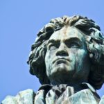 ベートーヴェンの肖像画の怖い顔をしている理由に関する雑学