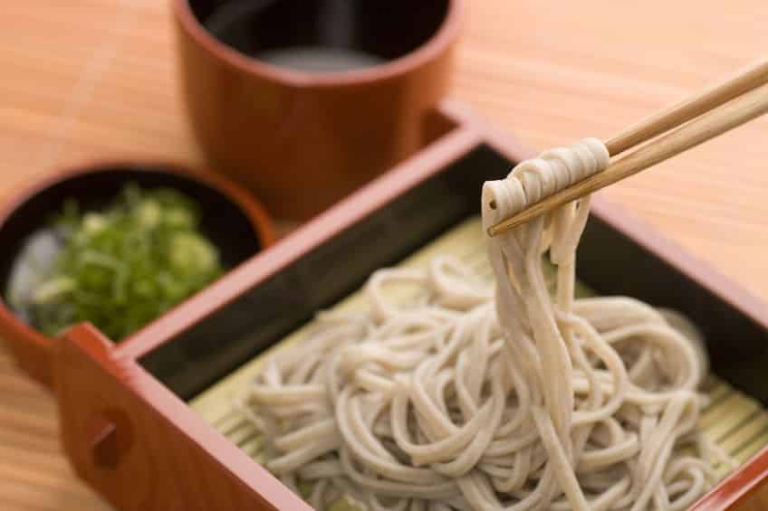 そばは音を立てて食べてもOK?に関する雑学