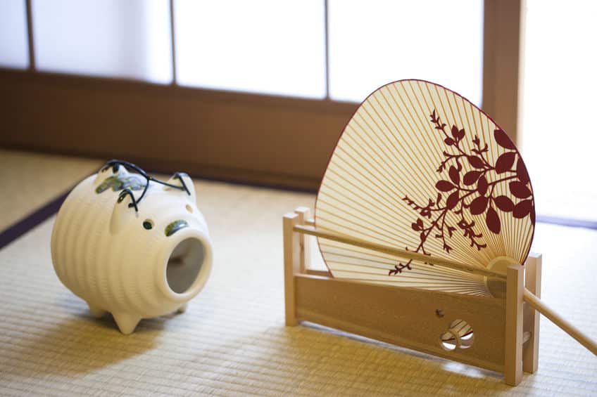 蚊取り線香入れが豚の形をしてるワケに関する雑学
