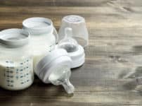 乳児用液体ミルクとは「すぐ飲めるように調合済みのミルク」のことという雑学