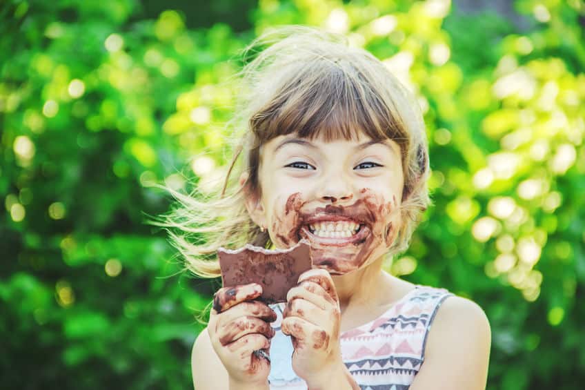 鼻血が出るうわさはチョコの食べすぎを防ぐため？というトリビア