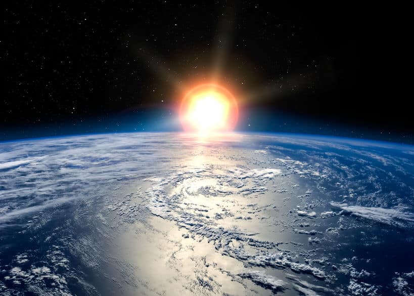 太陽は約50億年前、宇宙のチリから誕生したというトリビア