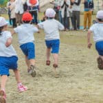 日本最初の運動会のプログラムには「ブタ追い競争」があったという雑学
