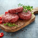 ベルギーでは虫のハンバーグが販売されたという雑学