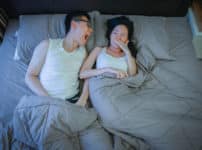 寝起きの口の中の雑菌の数は？に関する雑学