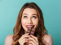 板チョコの溝は割るためではないというトリビア