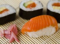 お寿司にガリがついているのはなぜ？という雑学