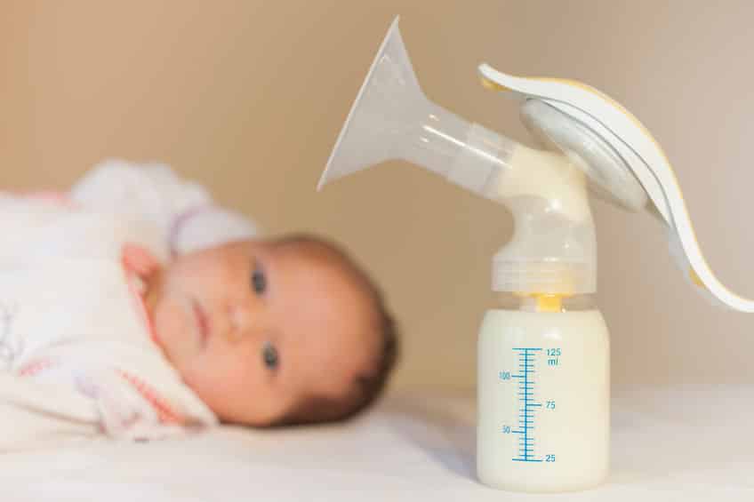 子どもの成長とともに母乳も変化!粉ミルクとの違いについての雑学まとめ