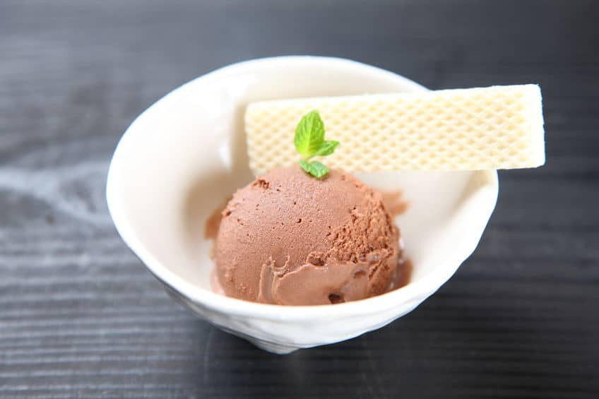 先に食べるな!アイスクリームの"ウエハース"の役割についての雑学まとめ