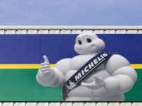 ミシュランタイヤでお馴染み”ミシュランマン”の本名はビバンダムくんという雑学