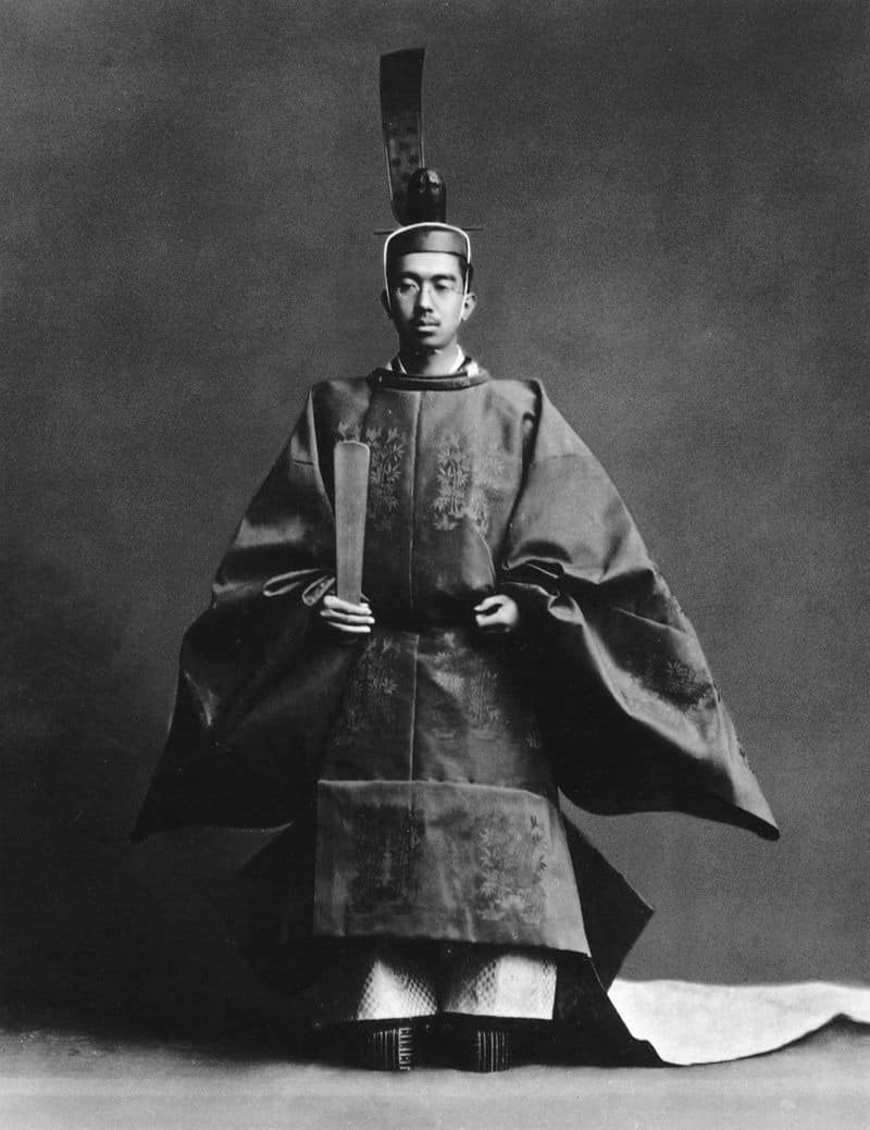 昭和天皇の在位期間は世界一長い!?というトリビア