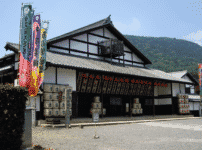 日本で一番古い芝居小屋に関する雑学